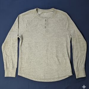 GAP Men's Heather Gray Long Sleeve Henley